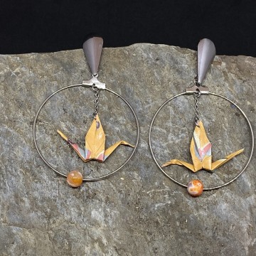 Créoles en acier inoxydable argent avec grue en origami et perles en agate