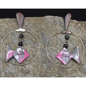 Créoles en acier inoxydable argent avec poisson en origami et perles en labradorite