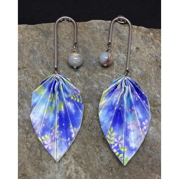 Boucles d'oreilles en acier inoxydable avec feuilles en origami et perles en agate peau de serpent